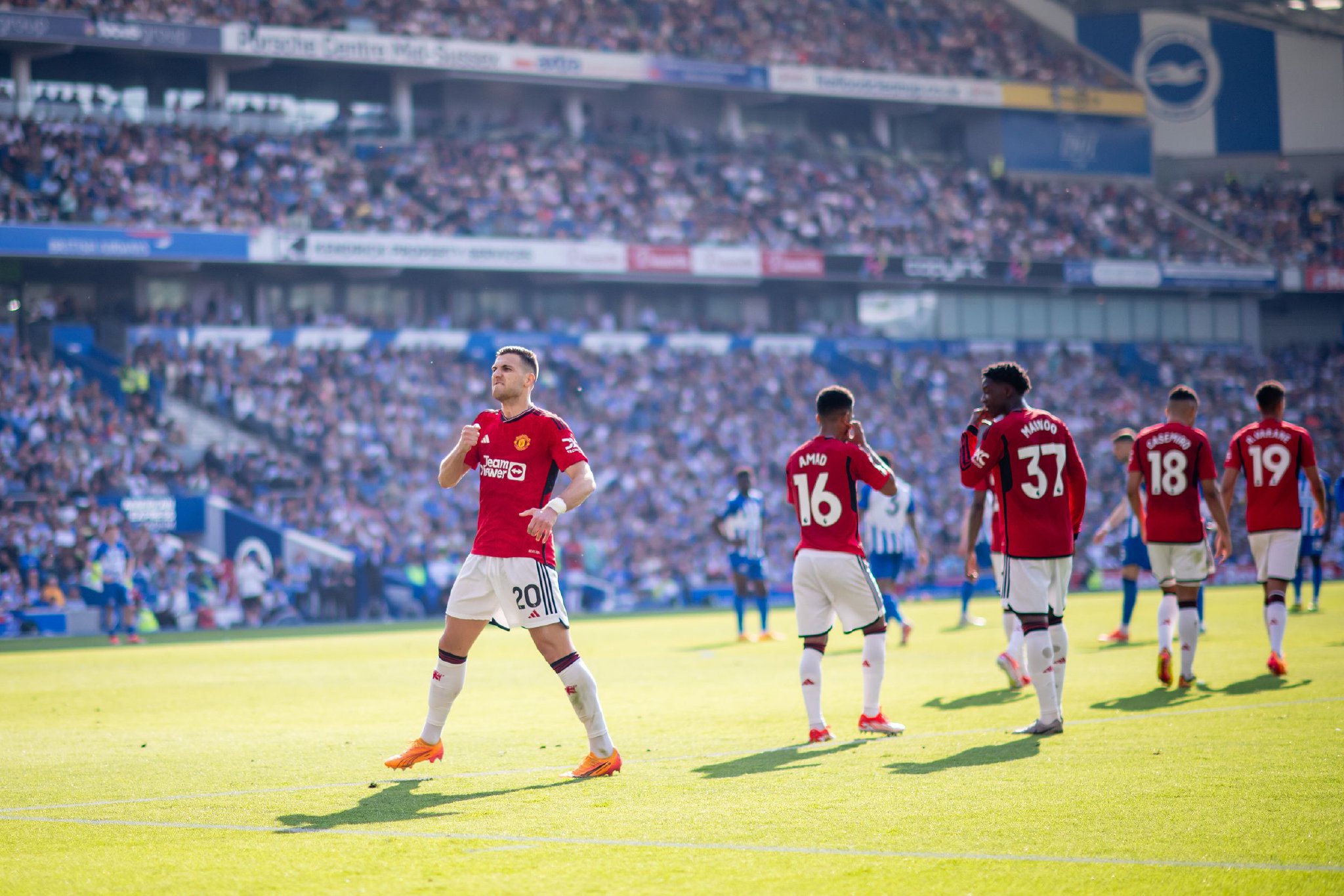 在一场扣人 在一场扣人